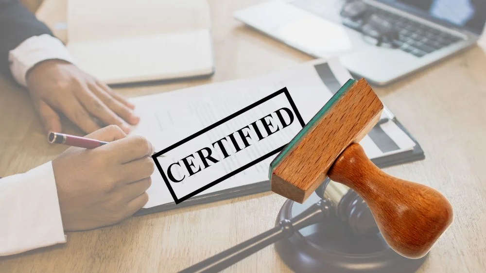 مترجم محلف في مكتب ترجمة معتمد